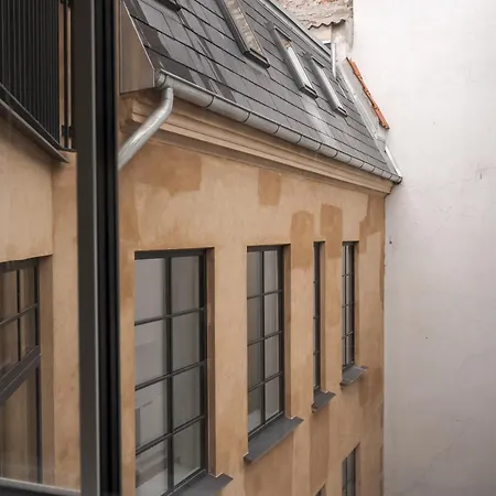 Latin Quarter By Daniel&jacob's